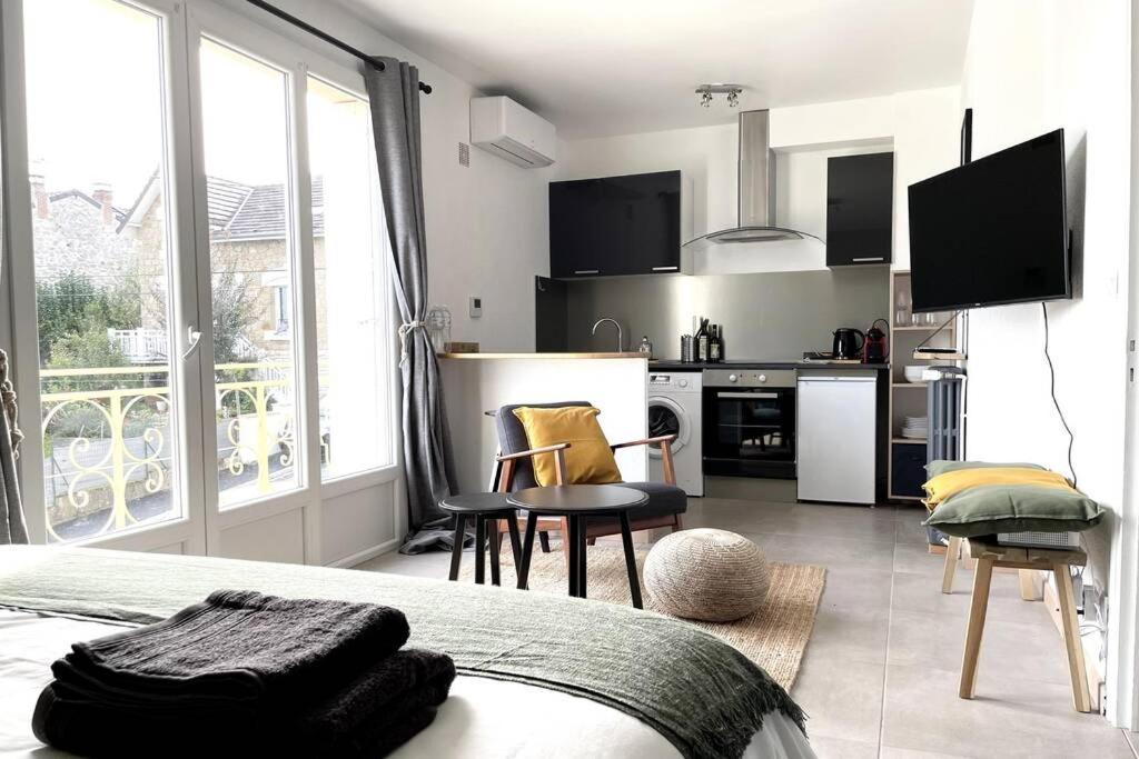 Mon Appart'Hotel - Climatisation Avec Parking Gratuit Brive-la-Gaillarde Luaran gambar