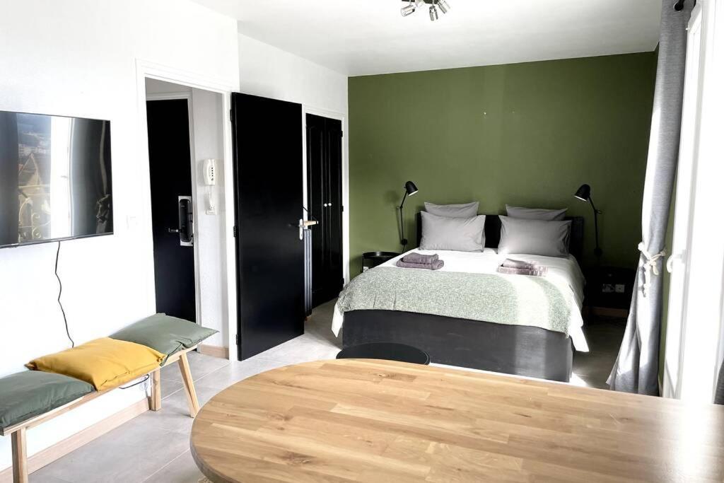 Mon Appart'Hotel - Climatisation Avec Parking Gratuit Brive-la-Gaillarde Luaran gambar